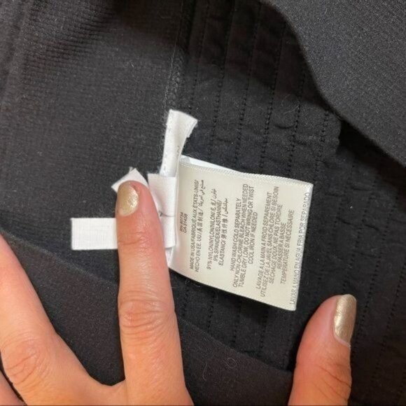 BCBGeneration Black Seamless Skirt Size XS/S - Picture 7 of 7